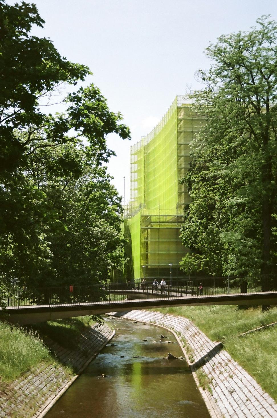Sustainable architecture consultation